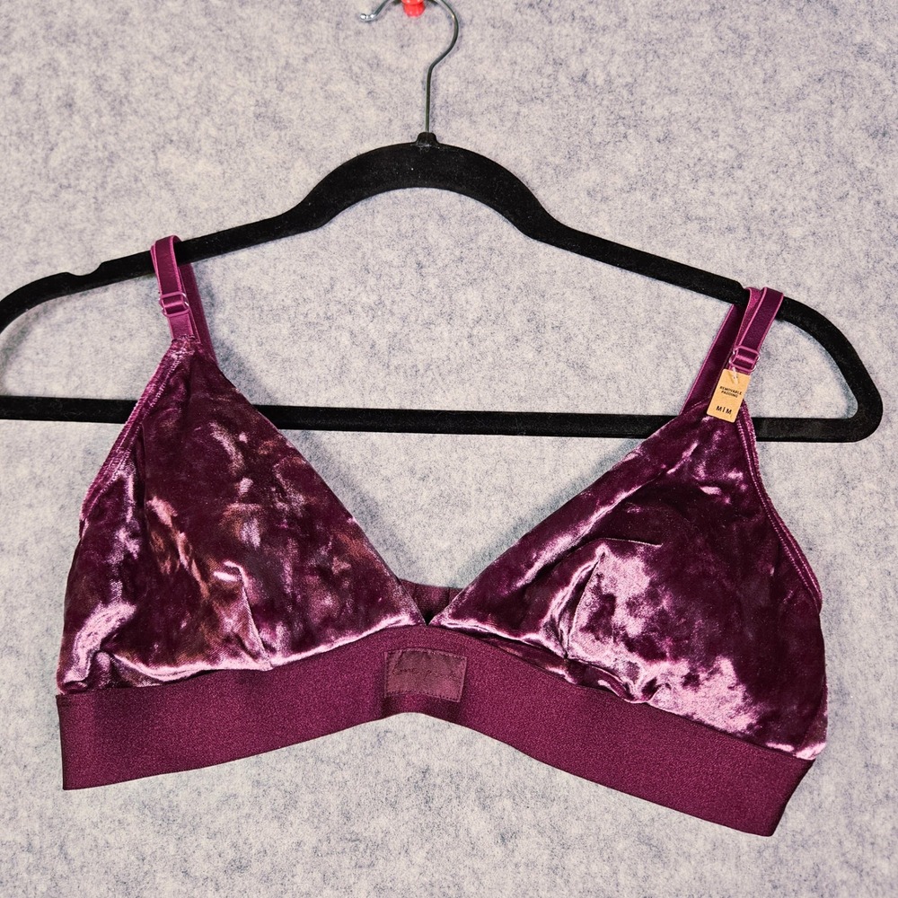 NWT Victoria's Secret PINK Womens Purple Velvet Bralette Comfort Romantic Sz M